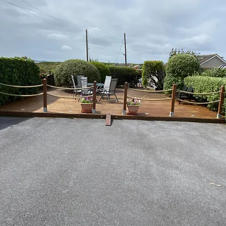 Ardmore House Клифден