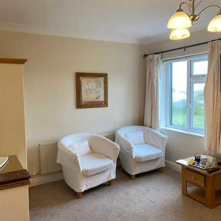 Ardmore House 3*