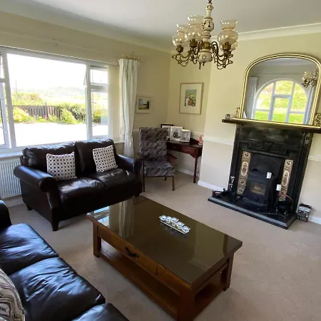 Ardmore House