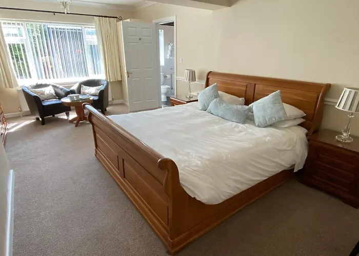 Ardmore House Bed & Breakfast 4*