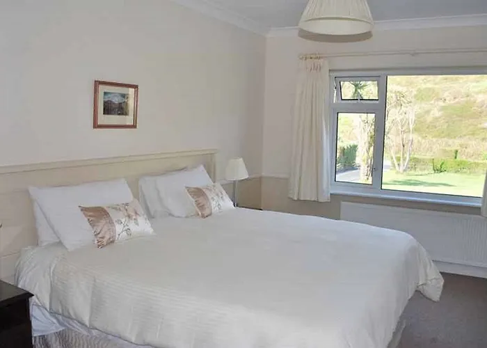 Ardmore House 4*